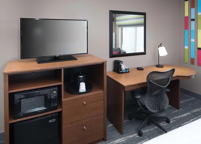 Hampton Inn & Suites Chicago North Shore